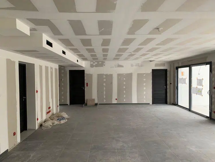 entreprise de plâtrerie vers Lorette Plaquiste à Luzinay